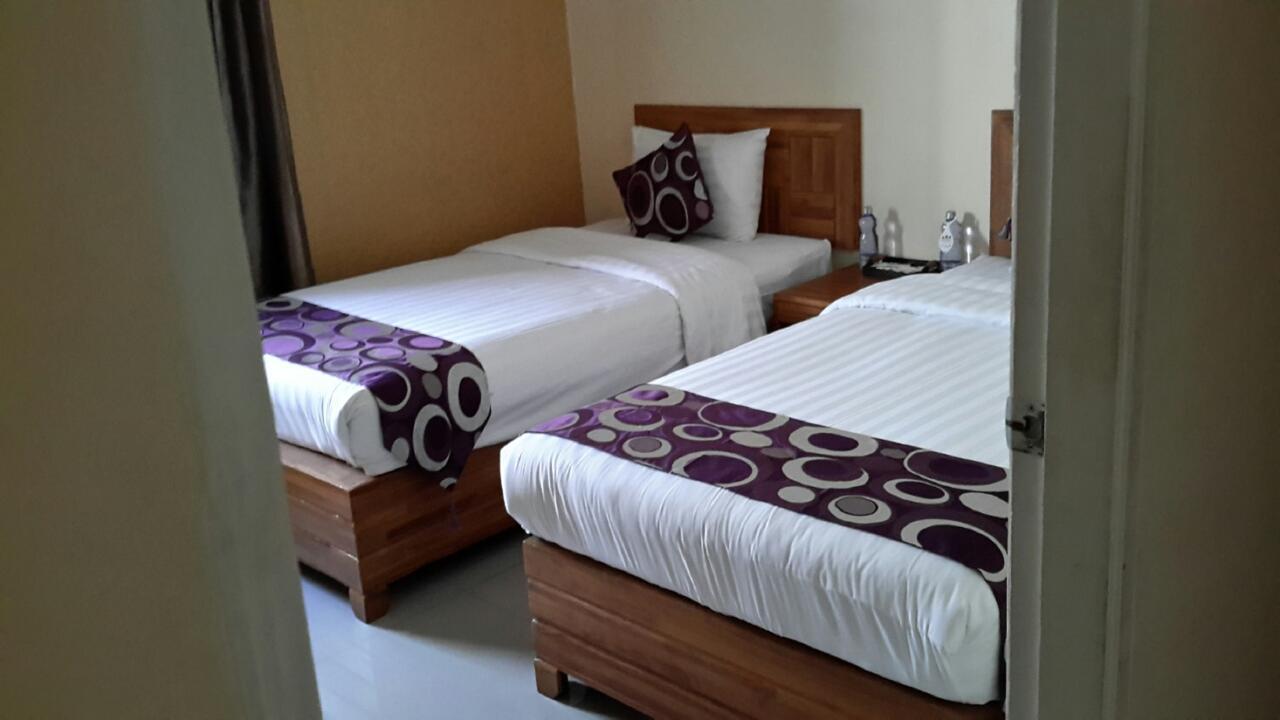 Hotel 9 Mile Rangoon Eksteriør billede
