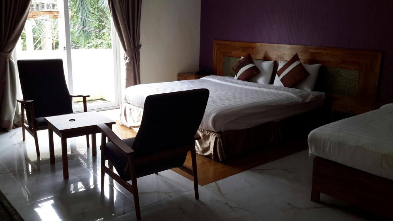 Hotel 9 Mile Rangoon Eksteriør billede