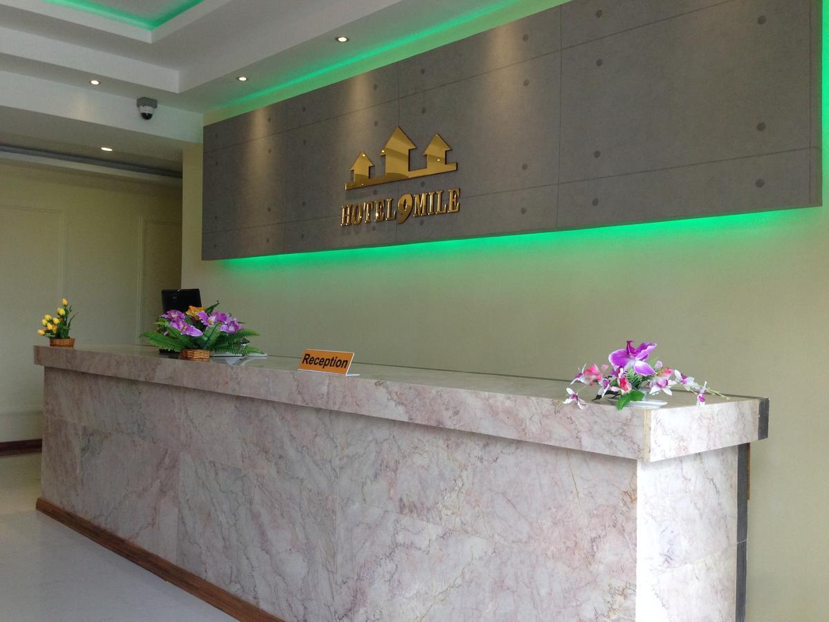 Hotel 9 Mile Rangoon Eksteriør billede