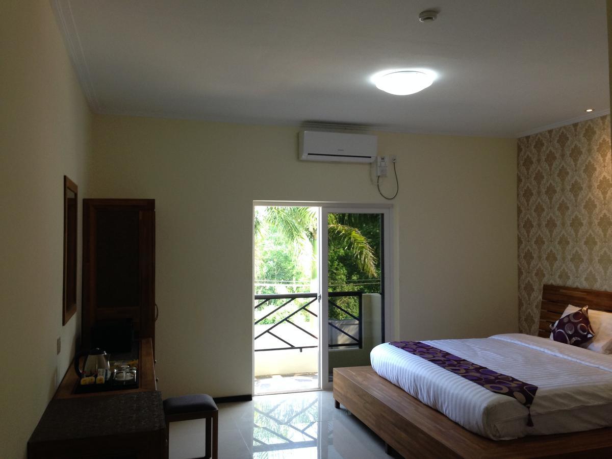 Hotel 9 Mile Rangoon Eksteriør billede