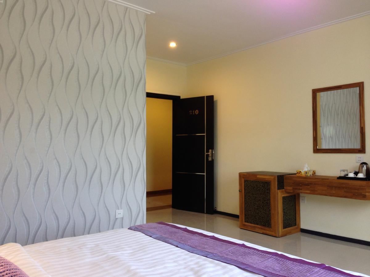 Hotel 9 Mile Rangoon Eksteriør billede